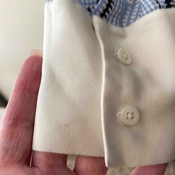 Brooks Brothers, 14, 100% silk blue houndstooth plaid semi-sheer blouse, button - Picture 5 of 10